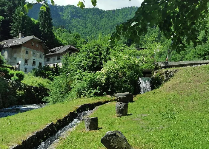 Albergue Bajta Kroparica Kropa