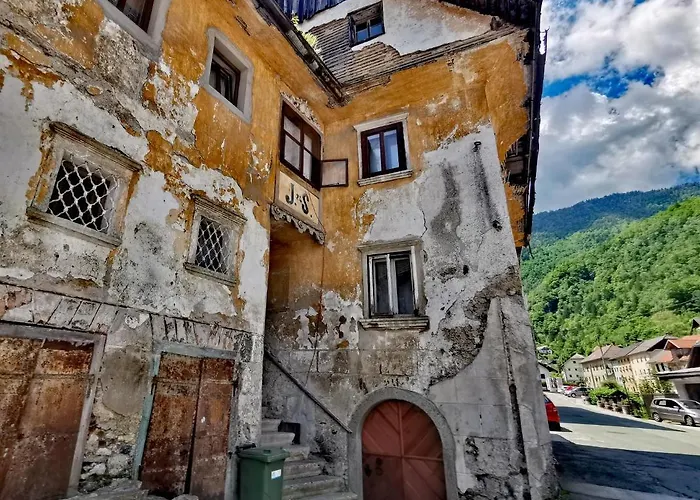 Bajta Kroparica Albergue