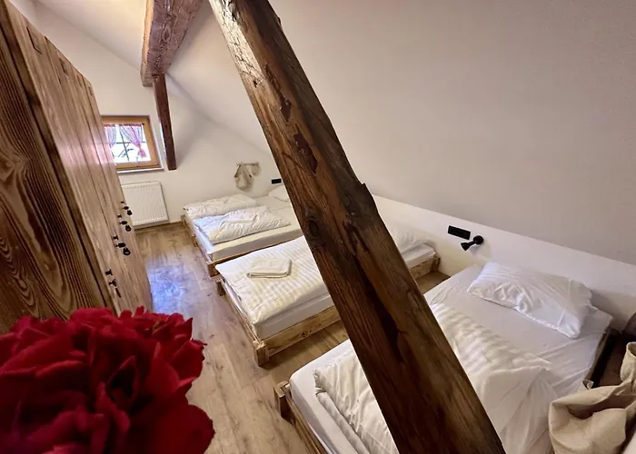 Bajta Kroparica Albergue