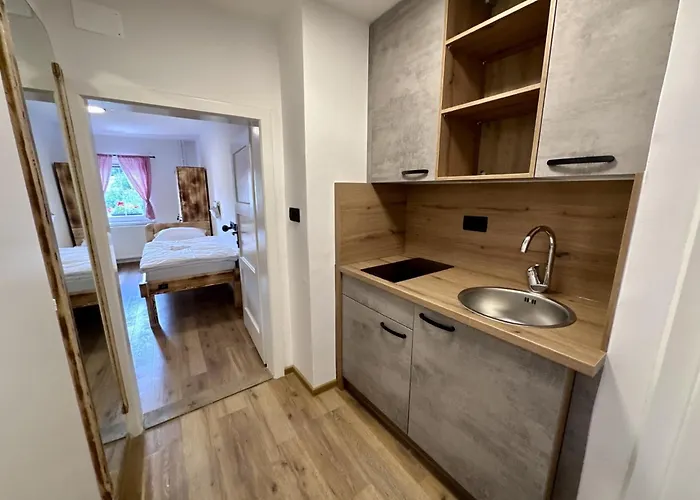 Bajta Kroparica Kropa