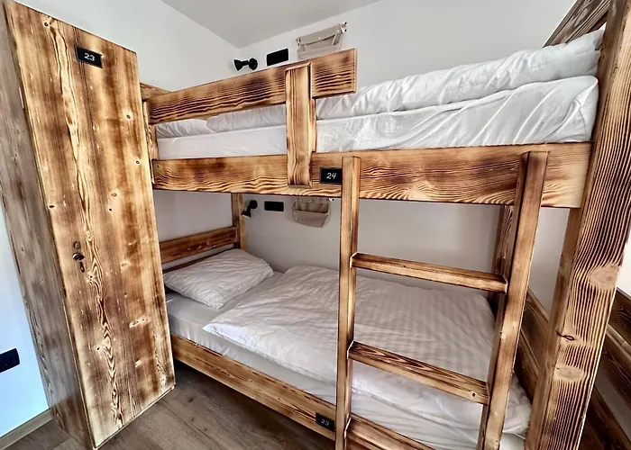 Bajta Kroparica * Kropa